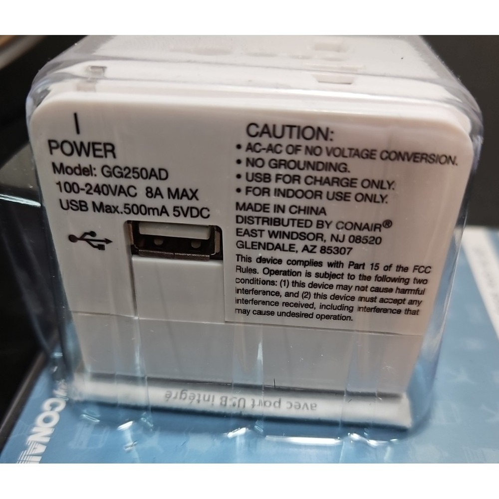 NIB Go Global All in One Adapter W/ Built in USB Port CONAIR GG250AD-320 New NOS - Picture 5 of 14